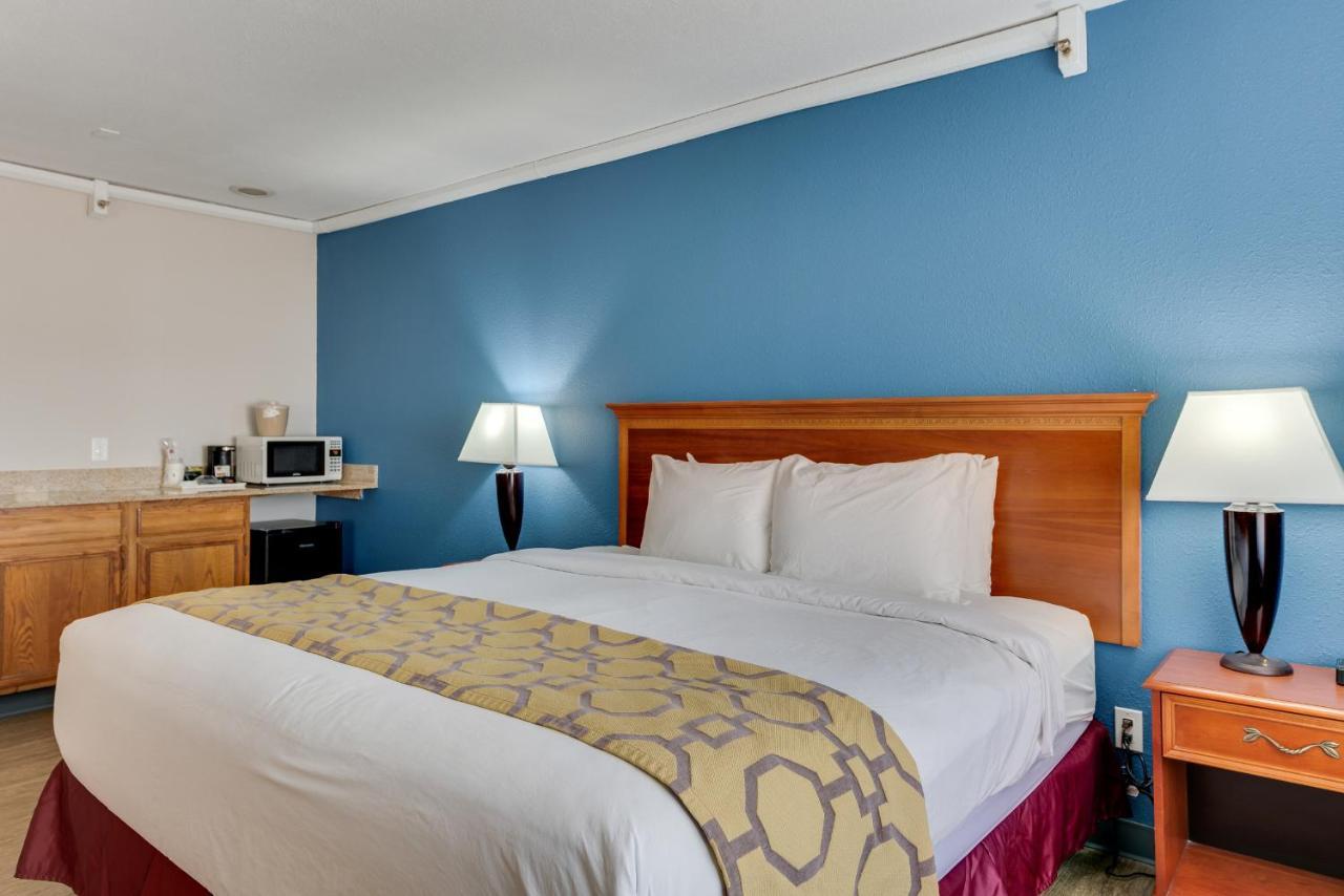 Hotel Baymont By Wyndham Salida Exterior foto
