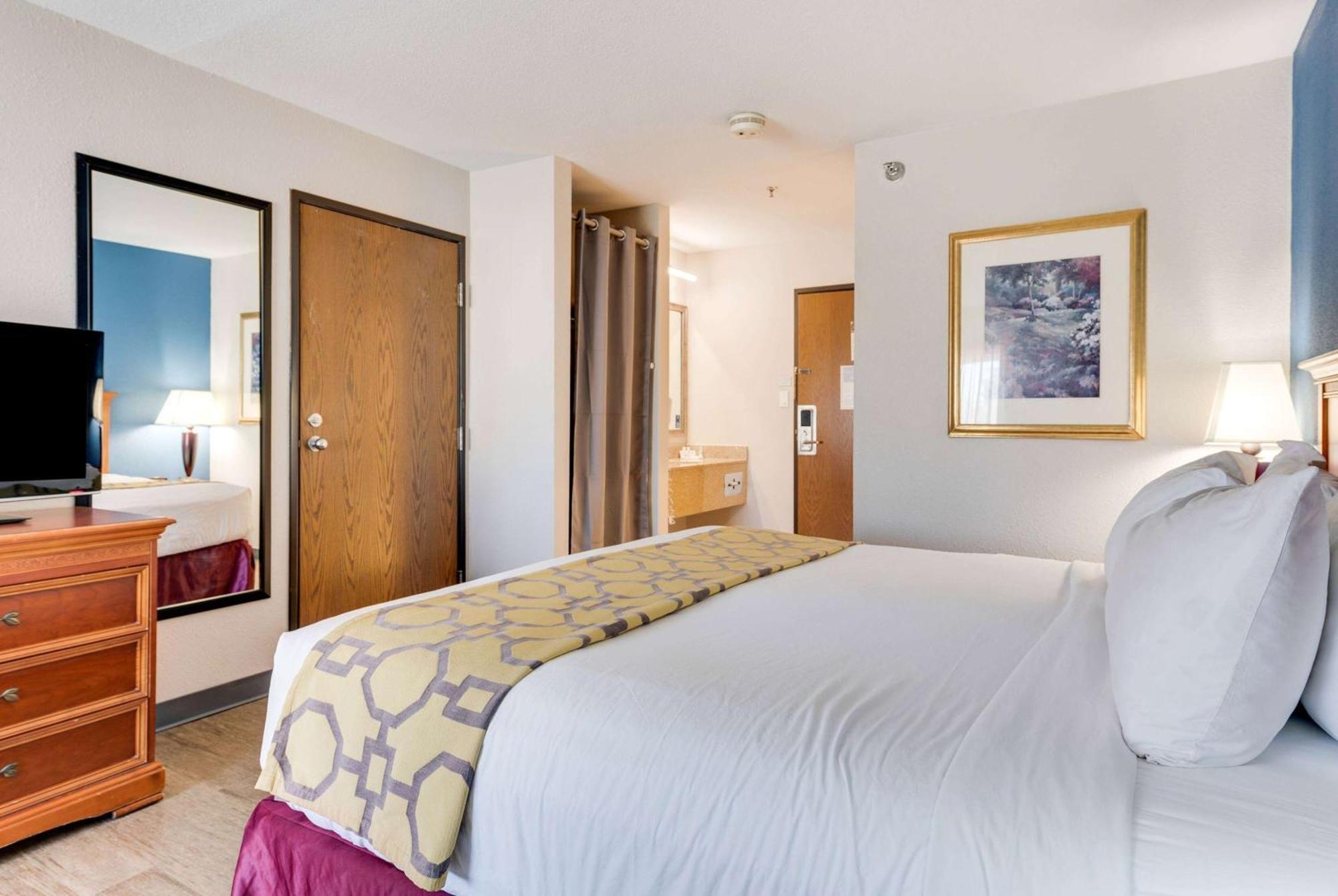 Hotel Baymont By Wyndham Salida Exterior foto