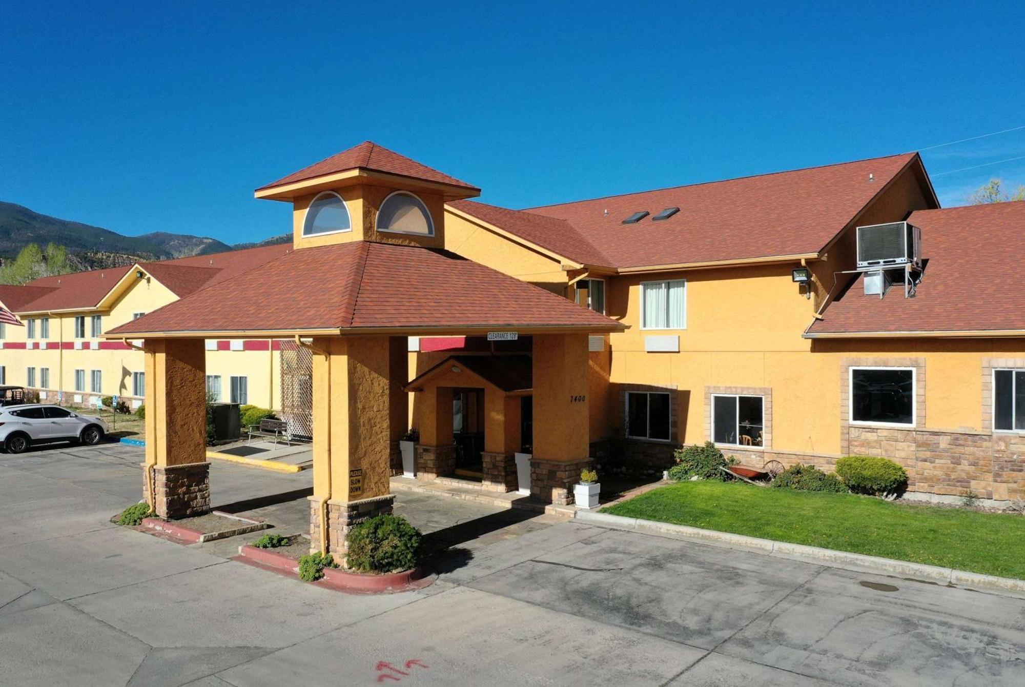 Hotel Baymont By Wyndham Salida Exterior foto